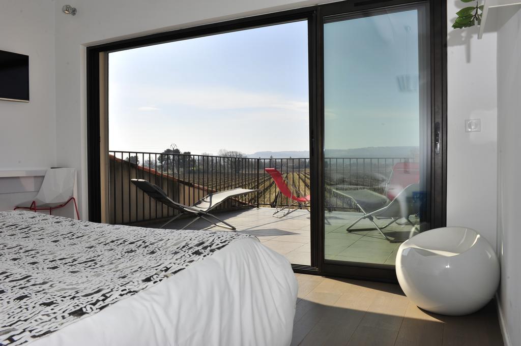 Le Jour Et La Nuit, Bed & Breakfast